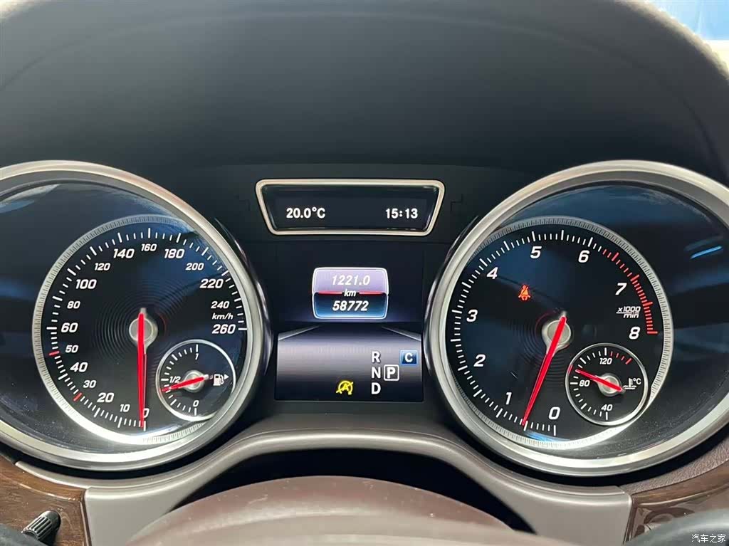 Mercedes-Benz GLS, 2018 14