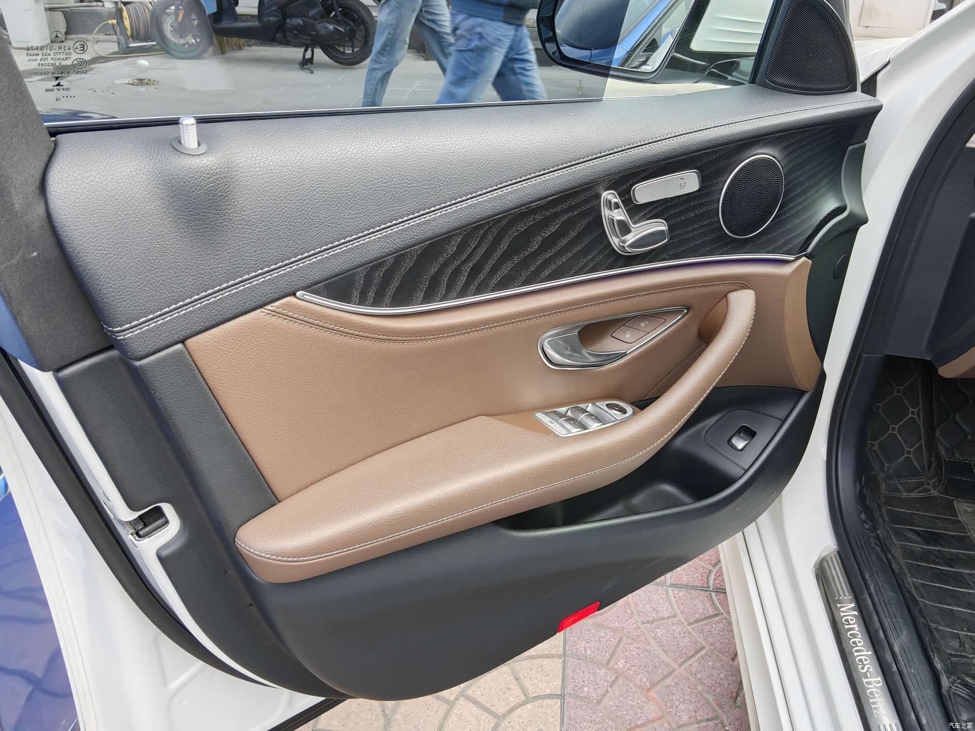 Mercedes-Benz E-Class, 2018 4
