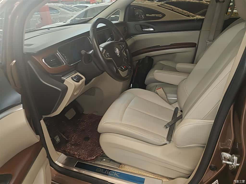 Buick GL8, 2019 15