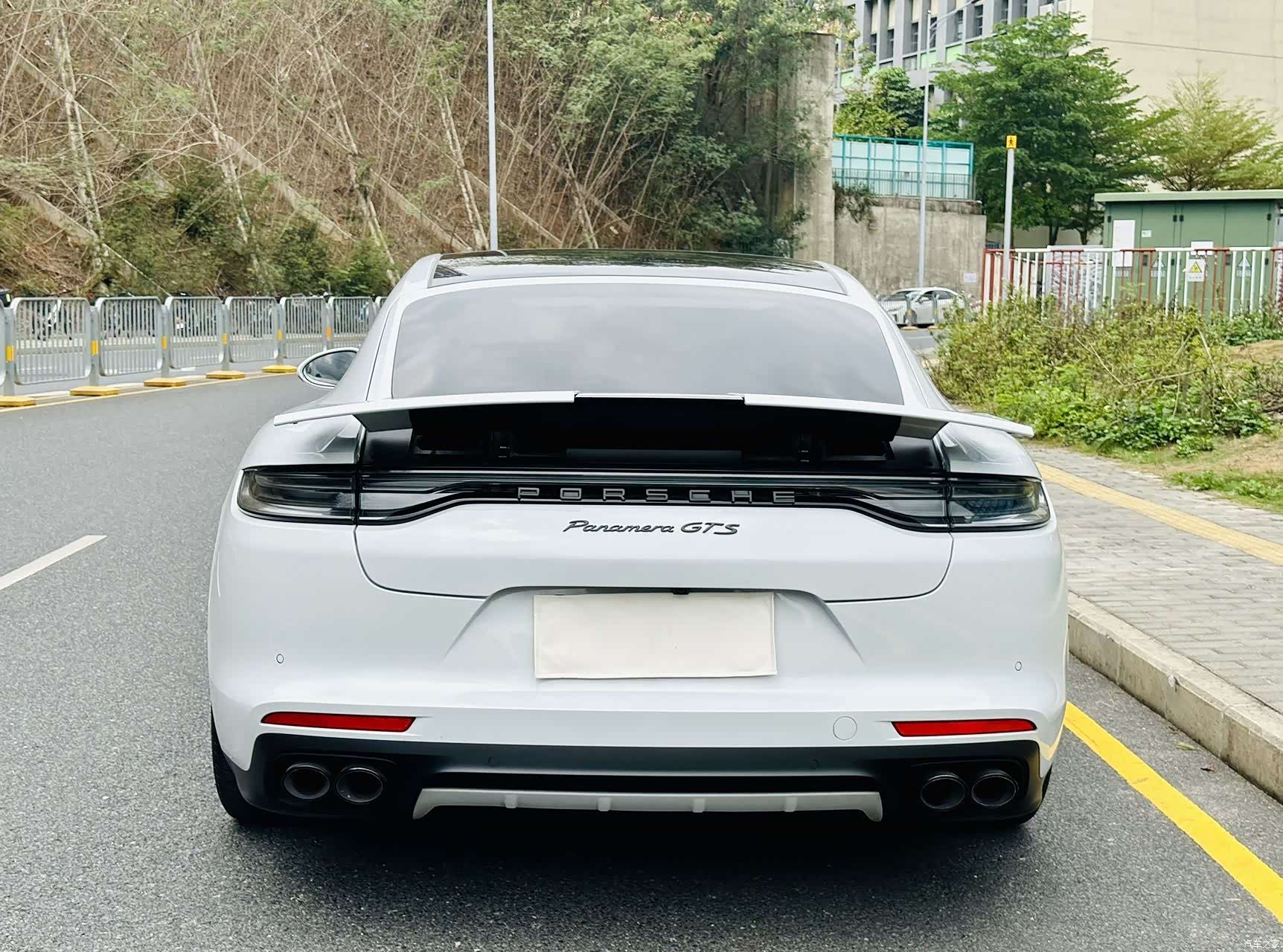 Porsche Panamera, 2023 6