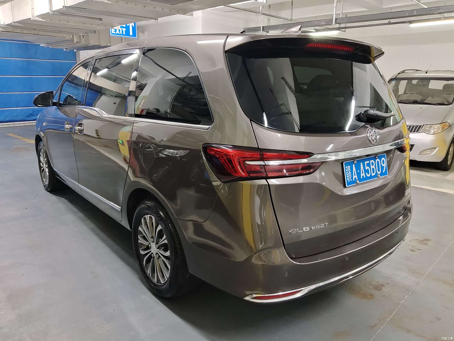 Buick GL8, 2020 6