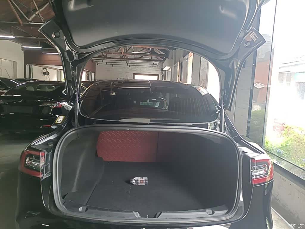 Tesla Model 3, 2020 19