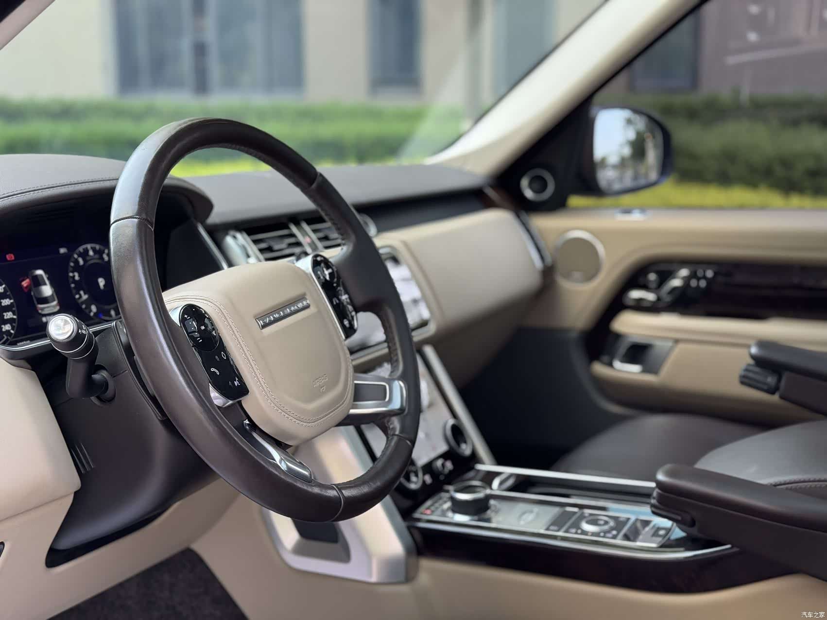 Land Rover Range Rover, 2020 все фото