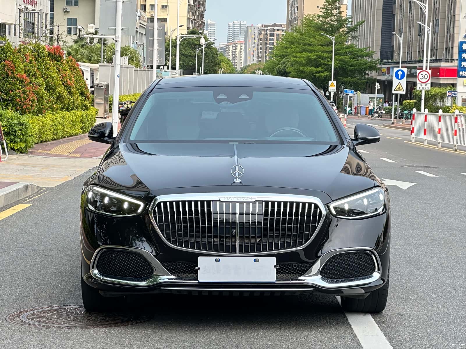 Maybach S-Class, 2023 2