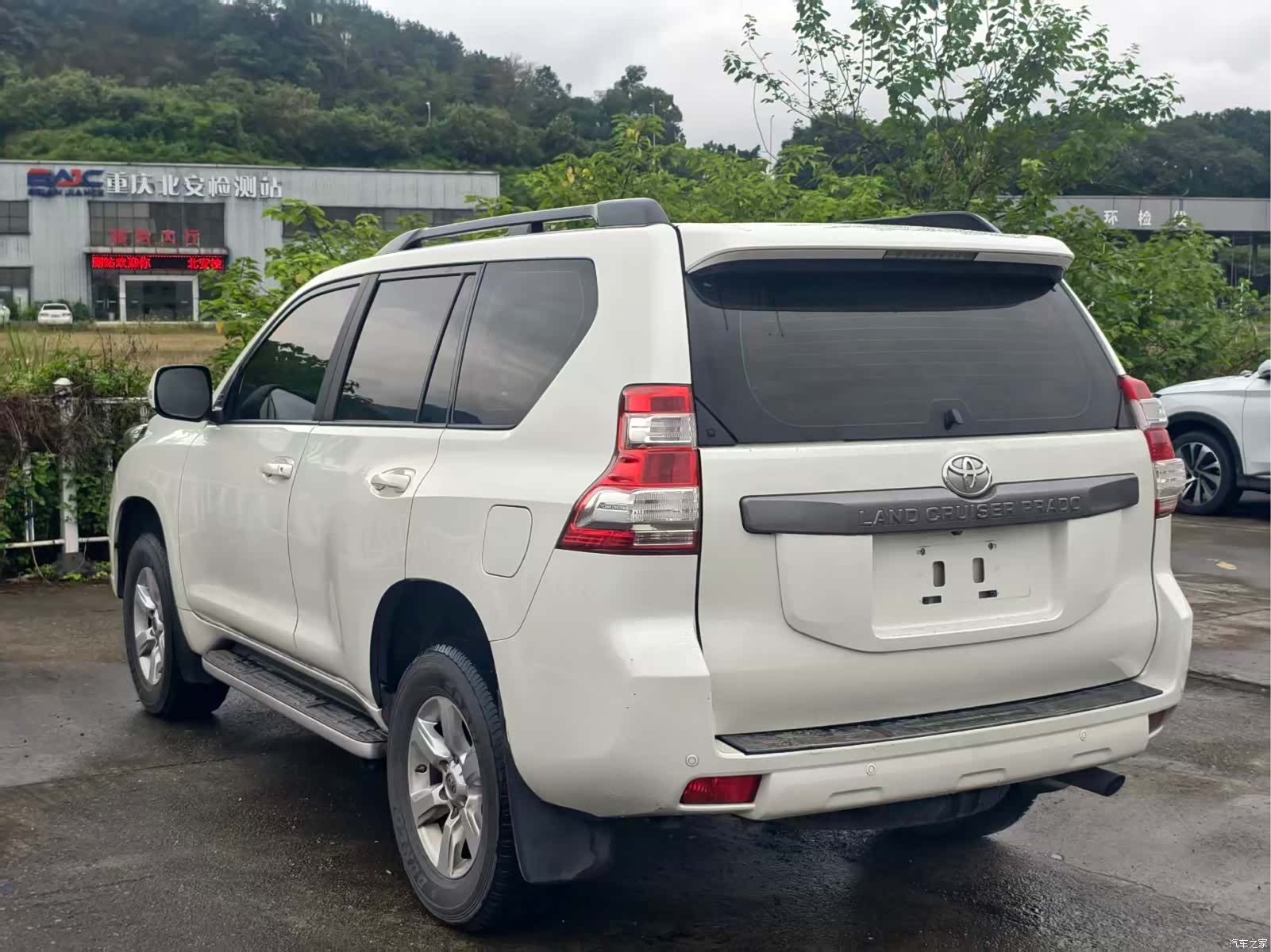 Toyota Prado, 2017 10