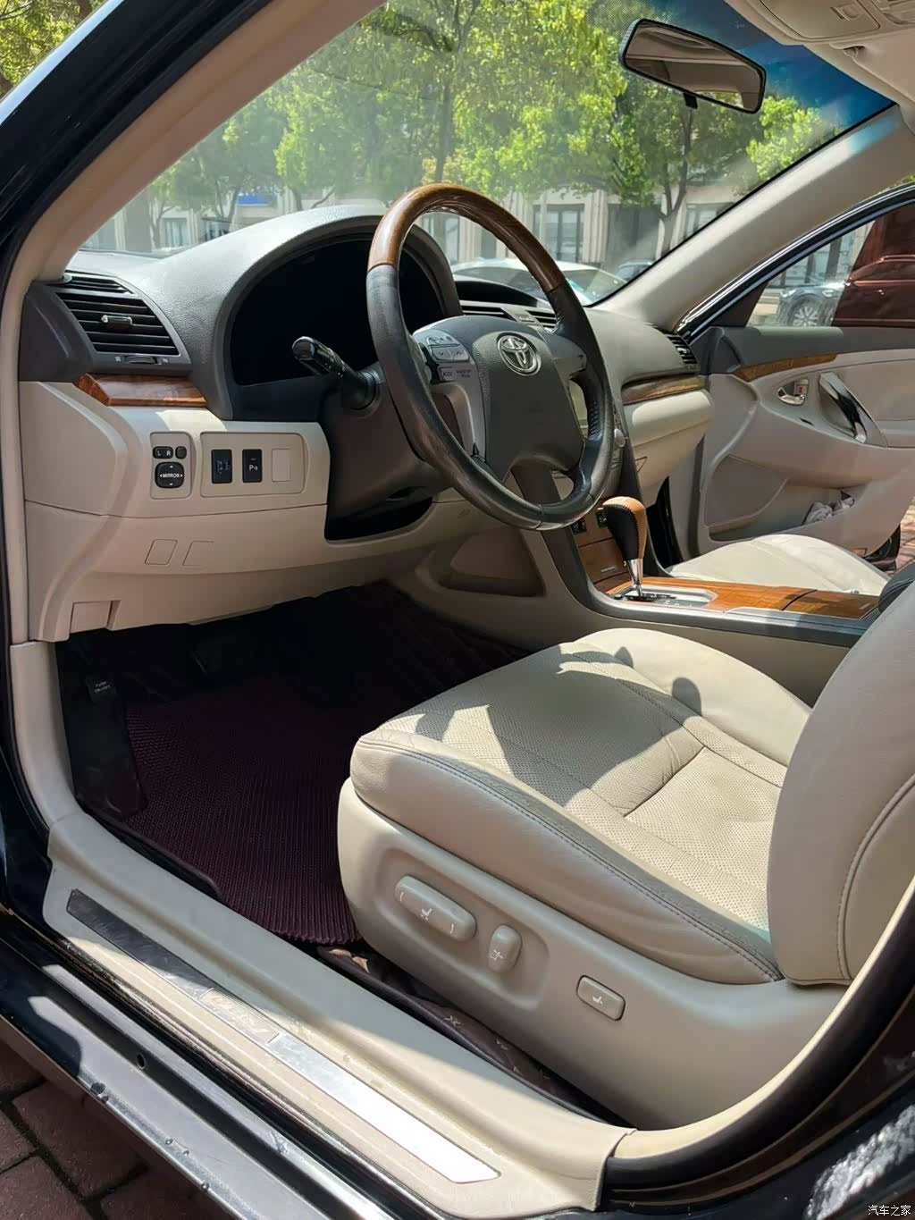 Toyota Camry, 2011 все фото