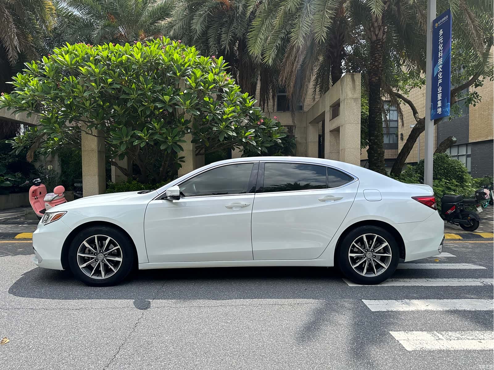 Acura TLX-L, 2019 7