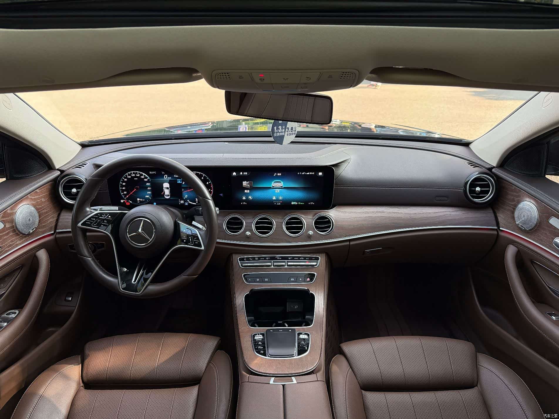 Mercedes-Benz E-Class, 2022 все фото