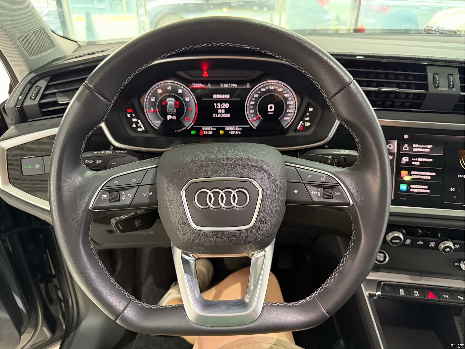 Audi Q3, 2023 14