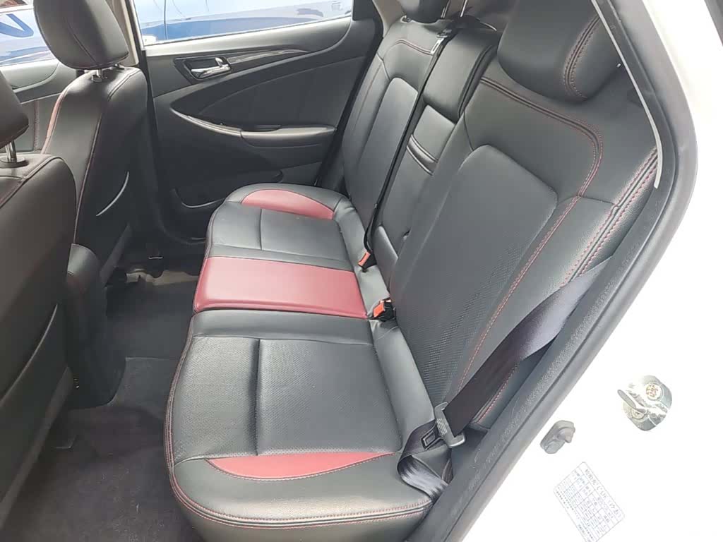 Changan Eado, 2015 17