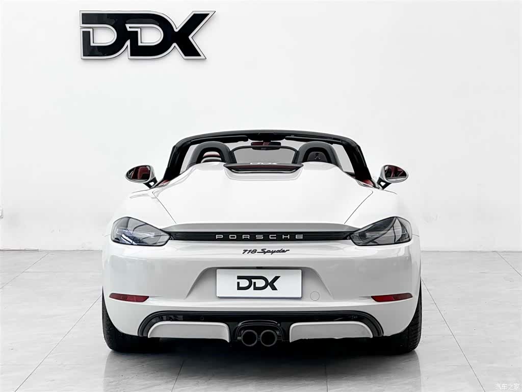 Porsche 718, 2022 4
