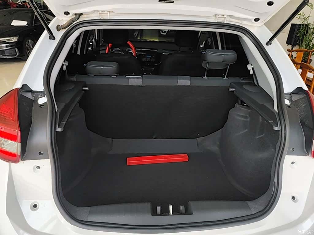 Chery 3x, 2024 19
