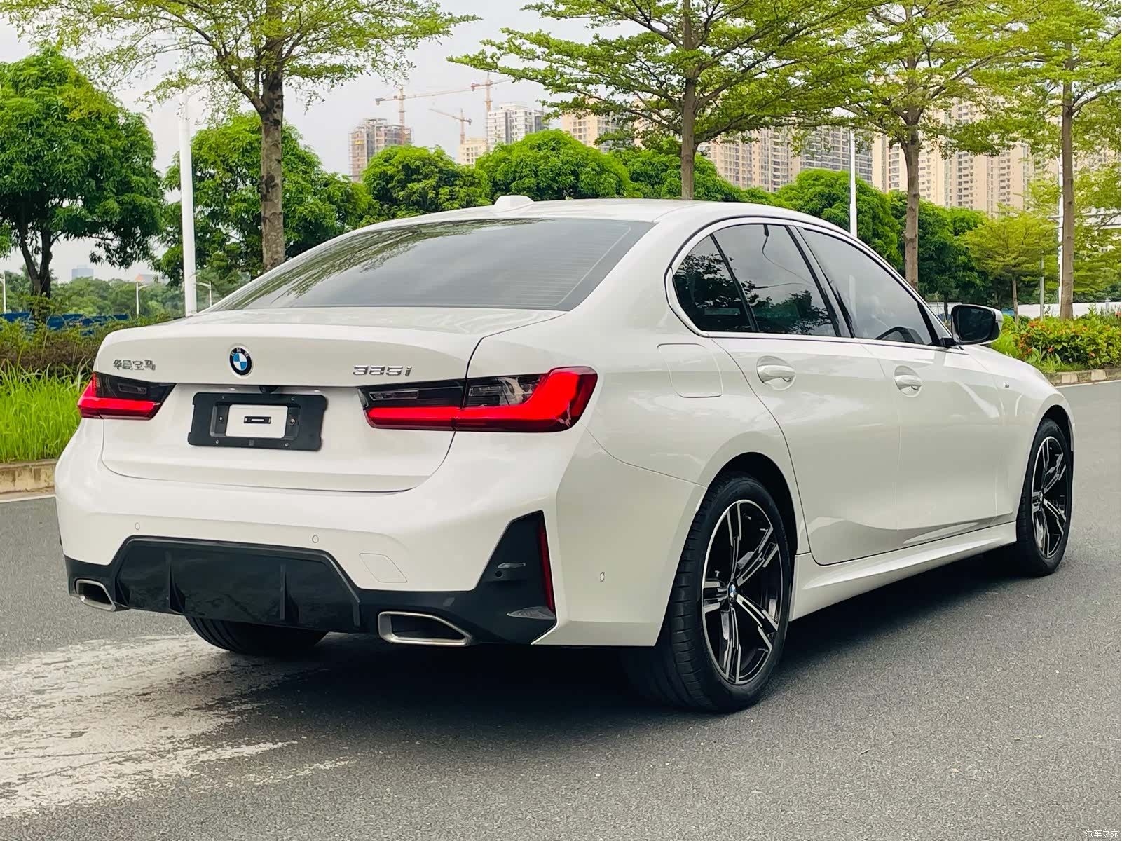 BMW 3 Series, 2024 все фото