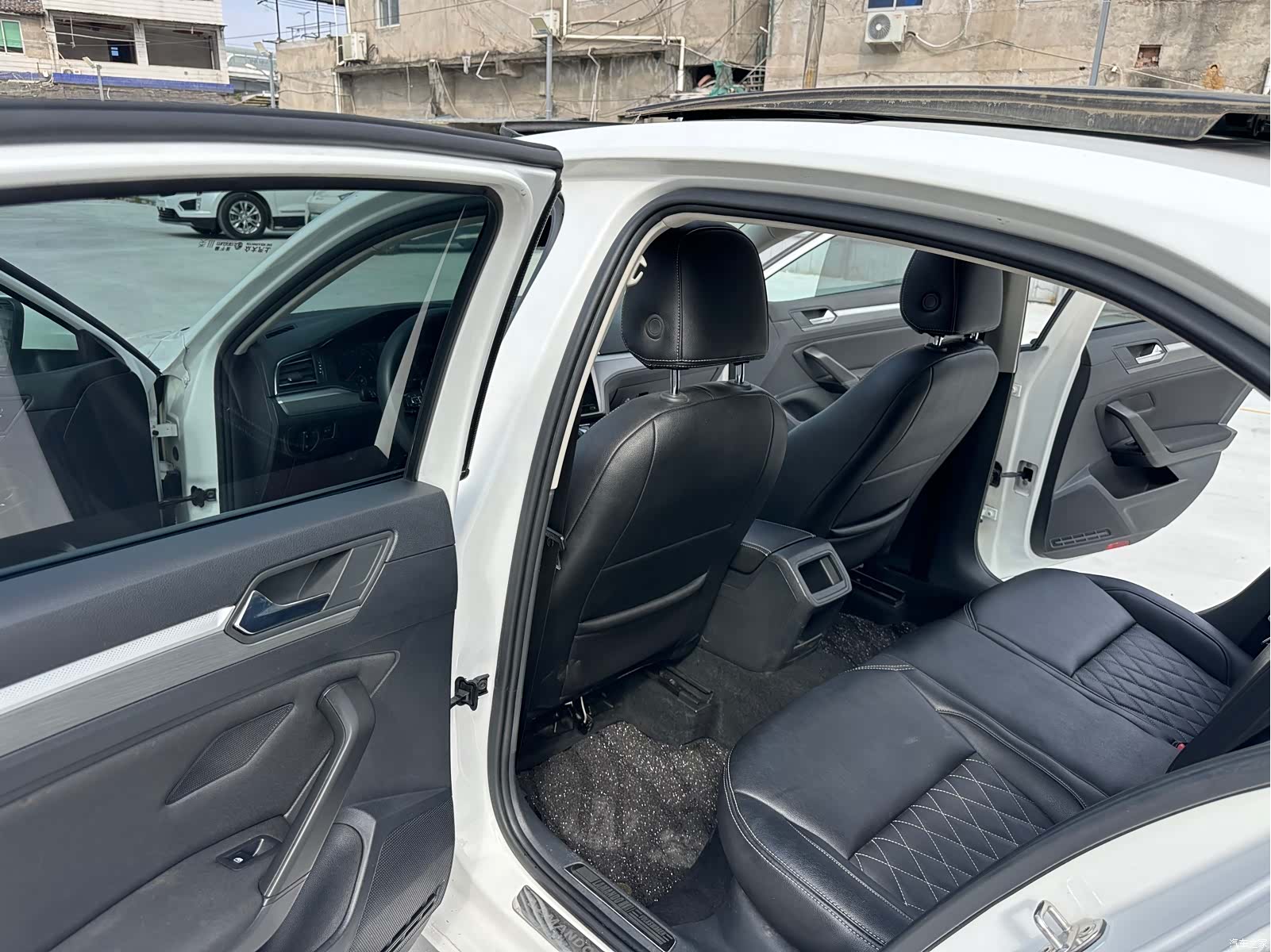Volkswagen Lamando, 2021 8