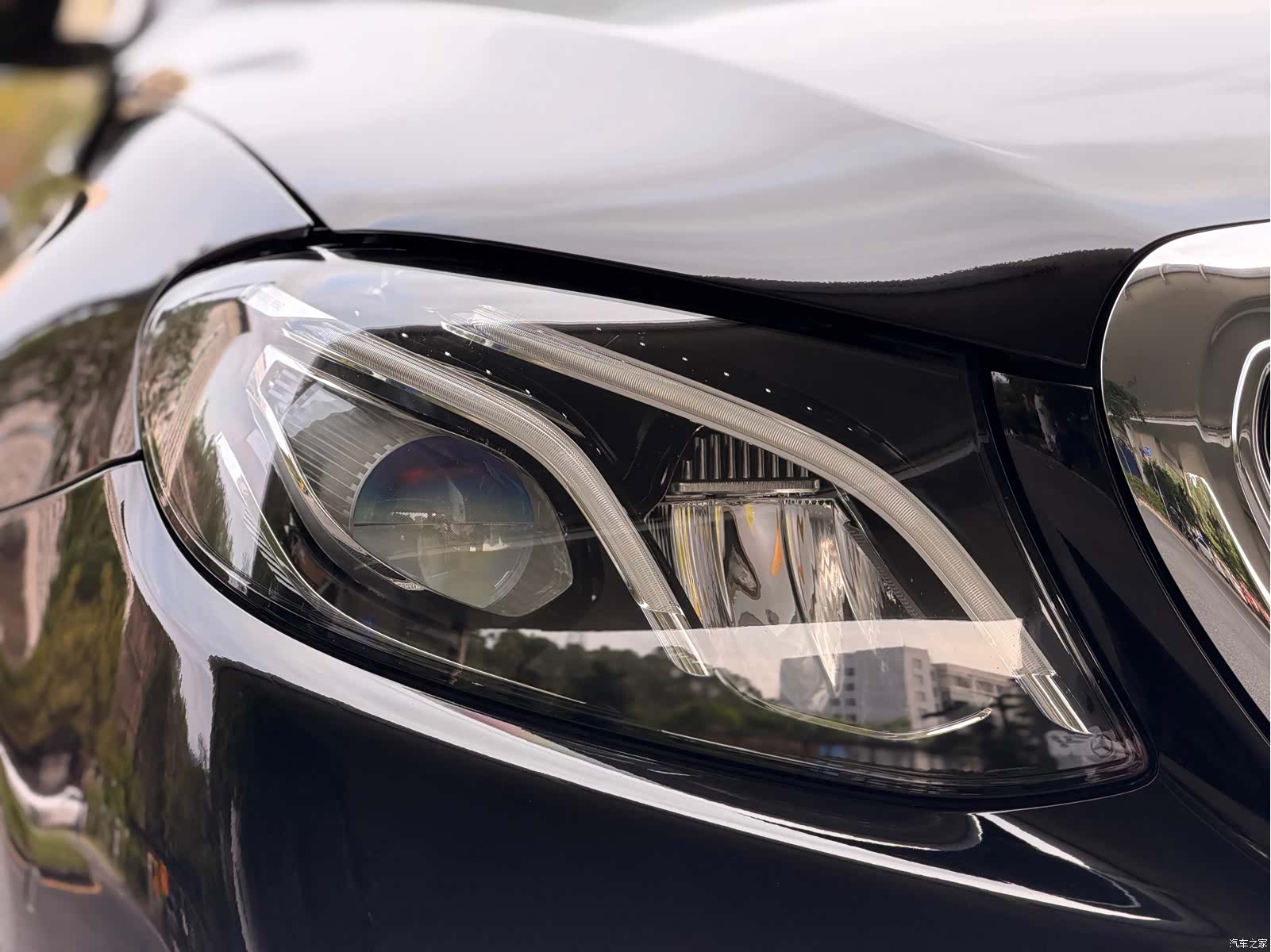 Mercedes-Benz E-Class, 2020 4
