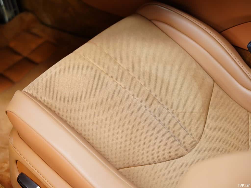 Lexus LC, 2018 31