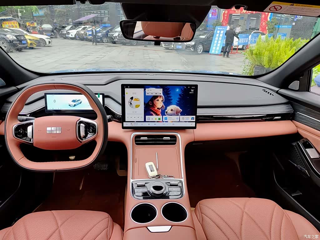 Geely Galaxy L6, 2025 10
