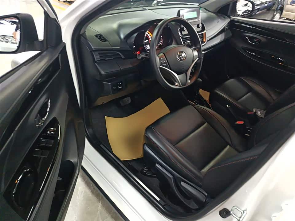 Toyota YARiS L Zhixuan