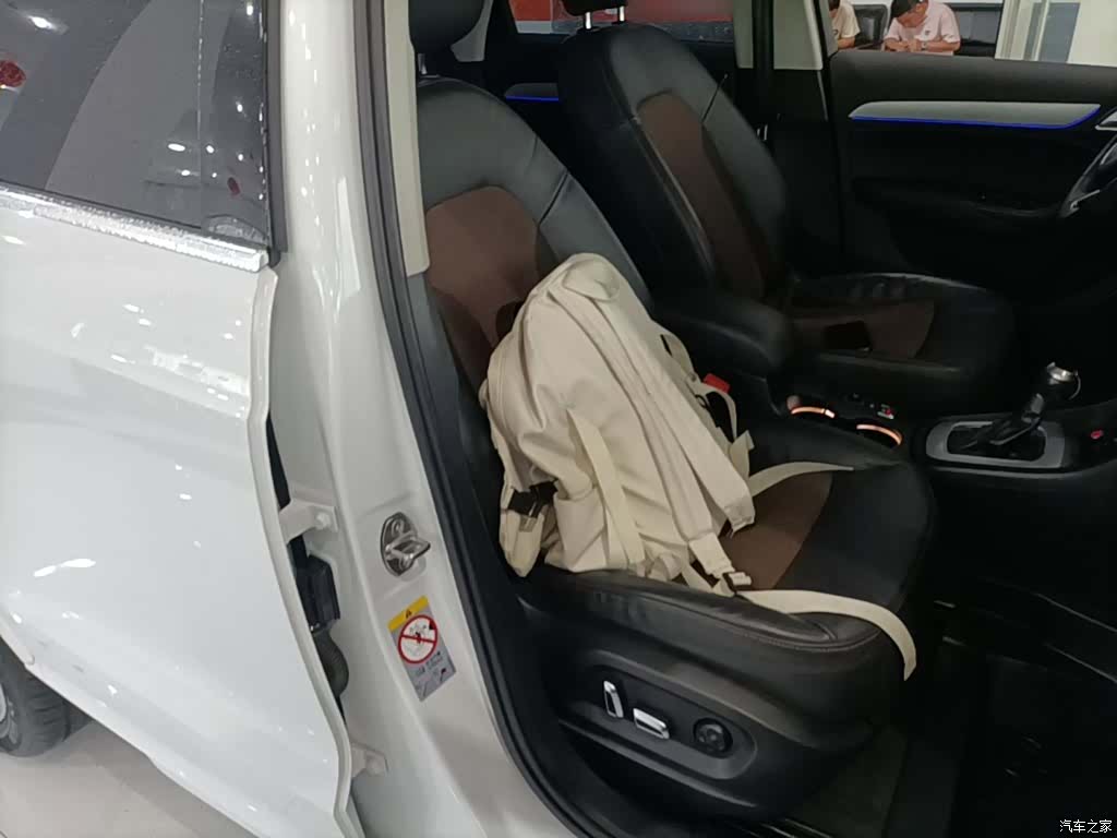 Audi Q3, 2017 25