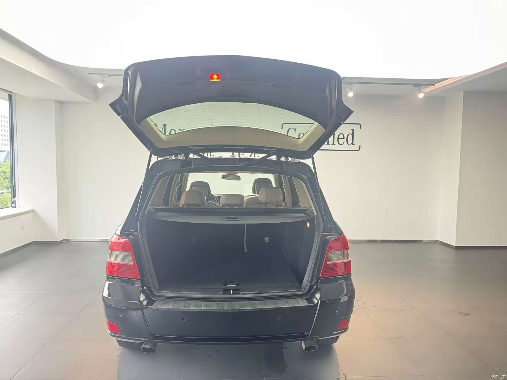 Mercedes-Benz GLK-Class, 2011 13