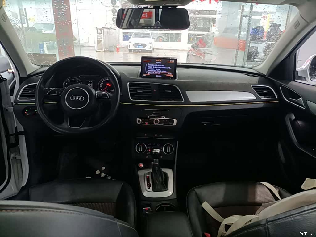 Audi Q3, 2017 10
