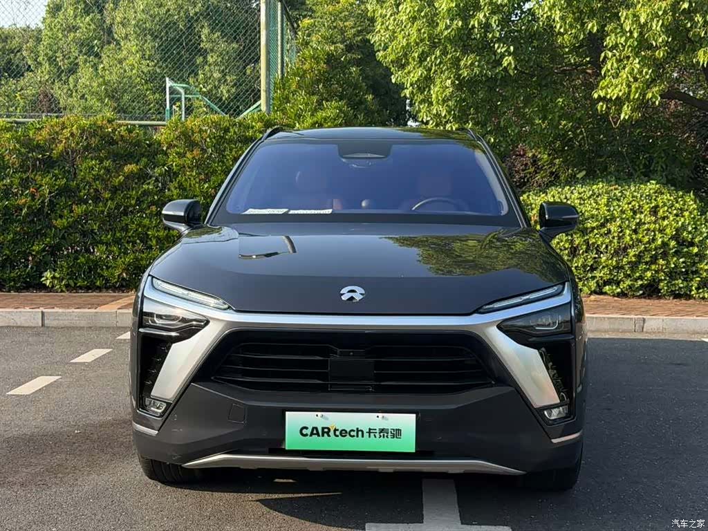 NIO ES8, 2021 3