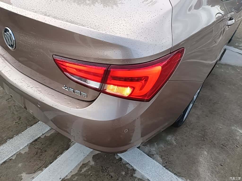 Buick Verano, 2017 8