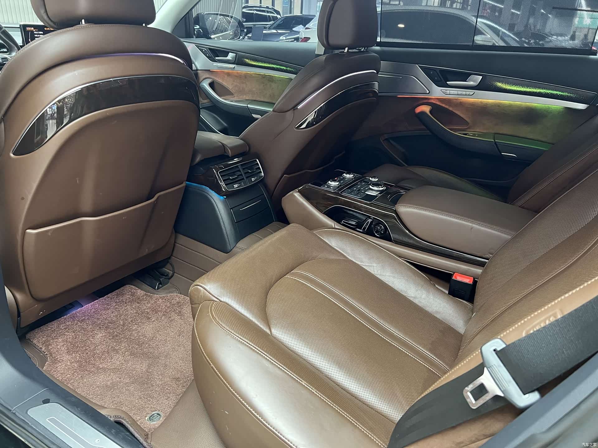 Audi A8L, 2017 16