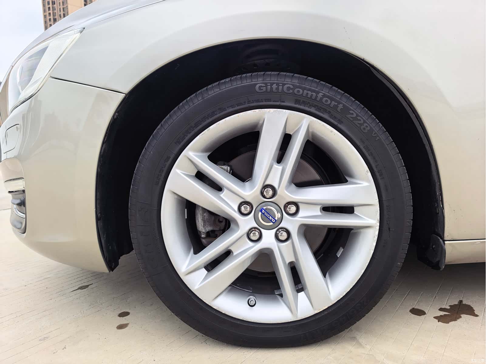 Volvo S60, 2014 4