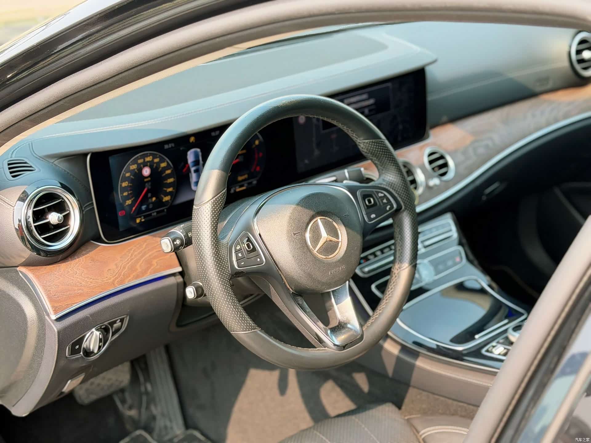 Mercedes-Benz E-Class, 2017 8