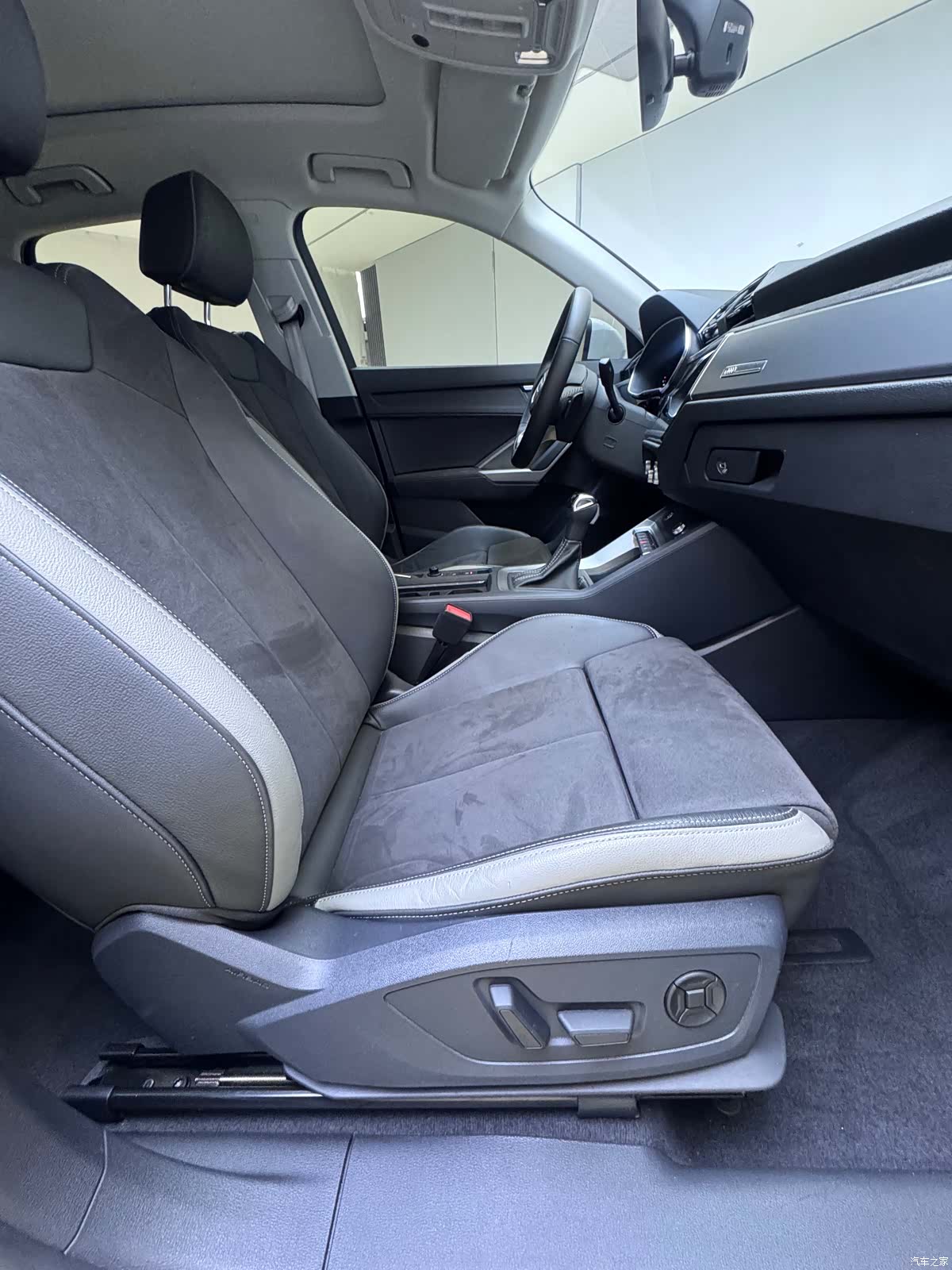 Audi Q3, 2022 23