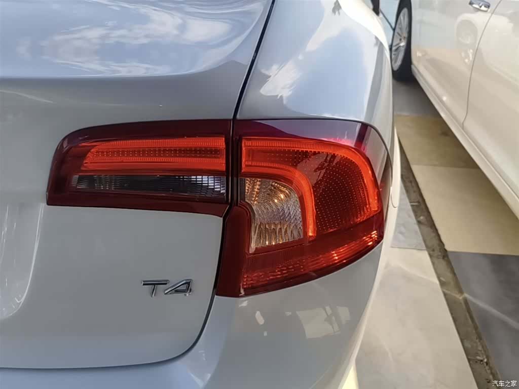 Volvo S60, 2016 8