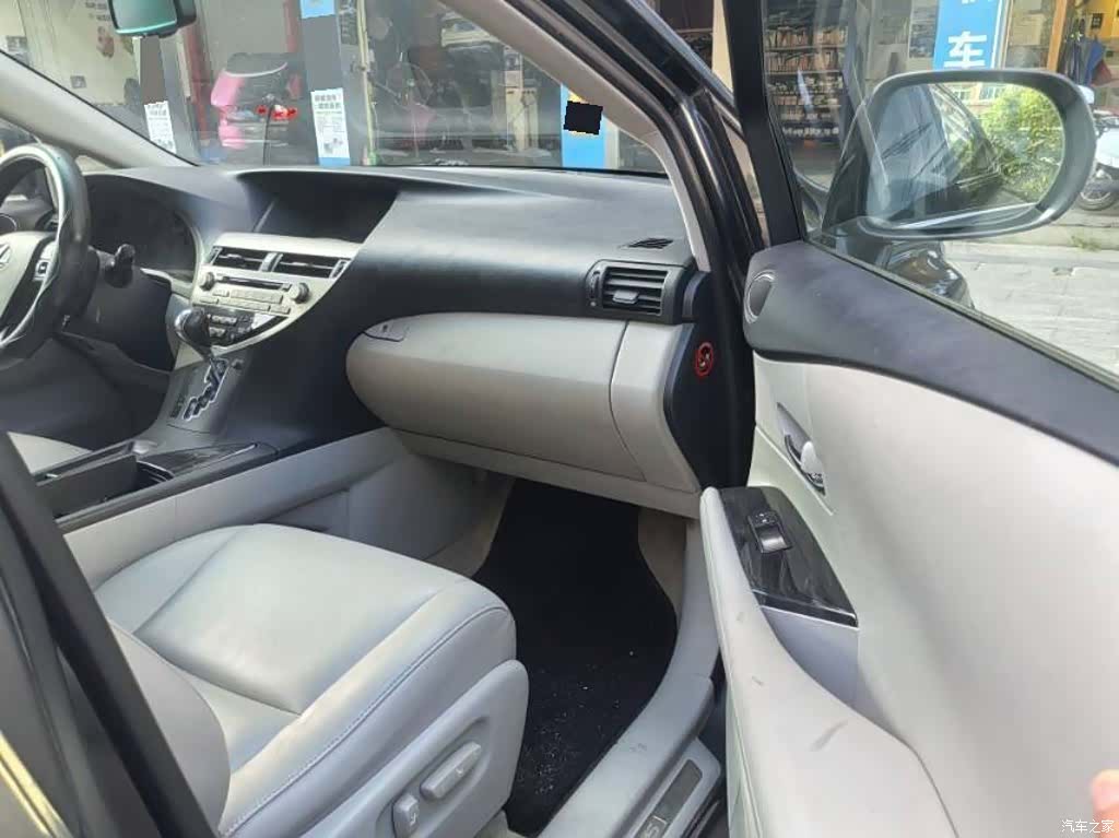 Lexus RX, 2011 7