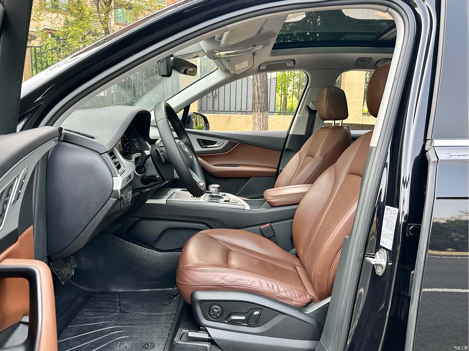 Audi Q7, 2019 6