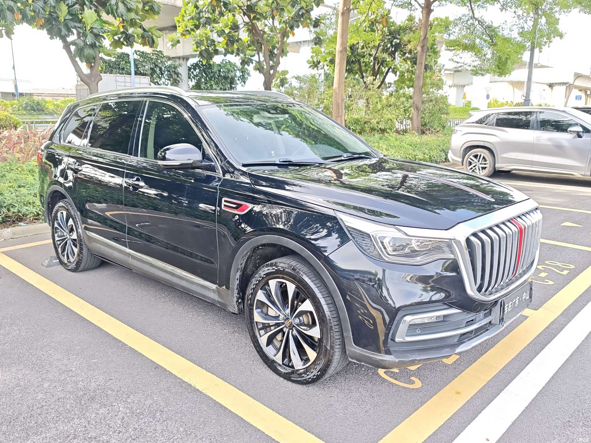 Hongqi HS7, 2020 3