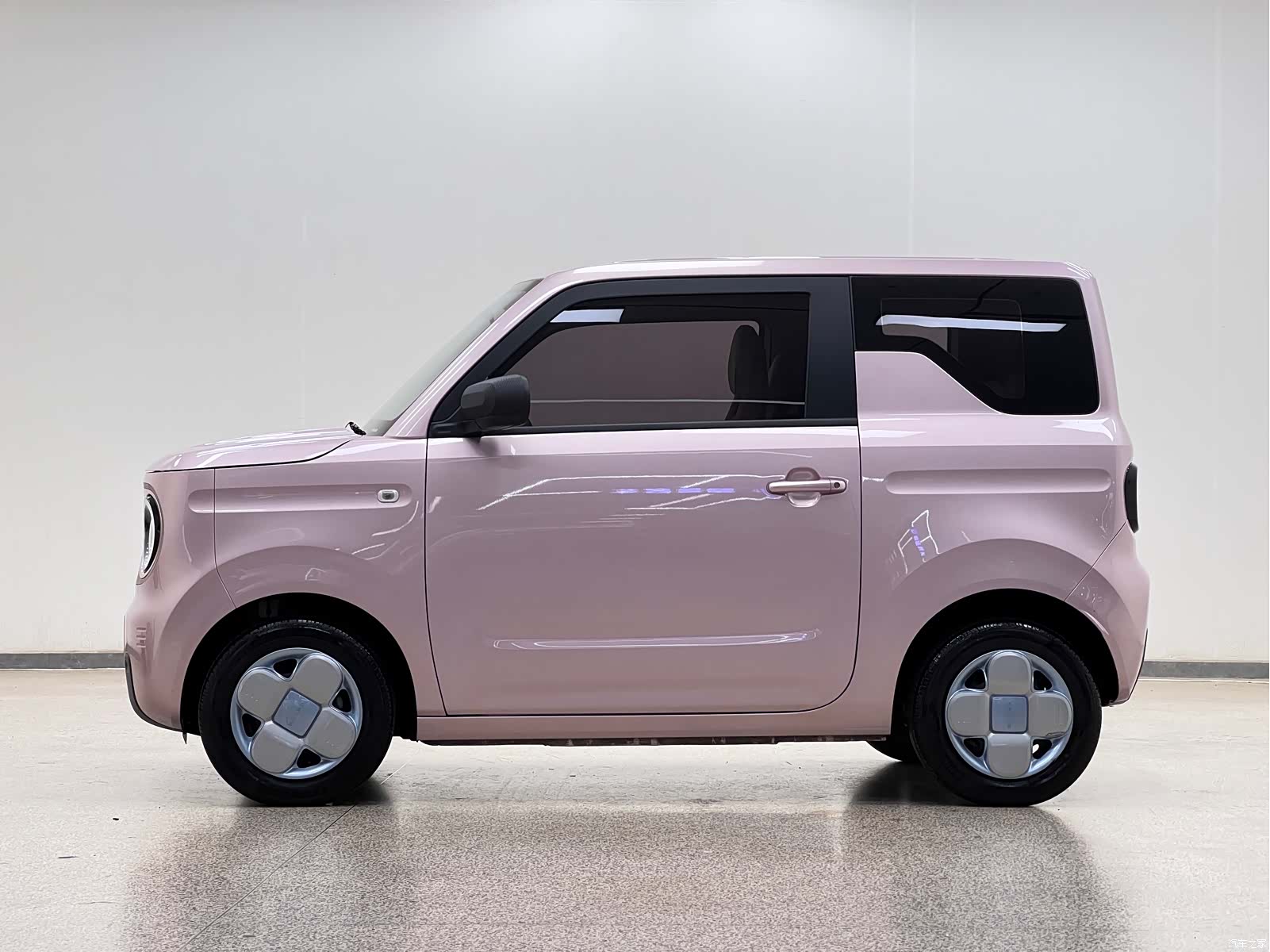 Geely Panda, 2024 4