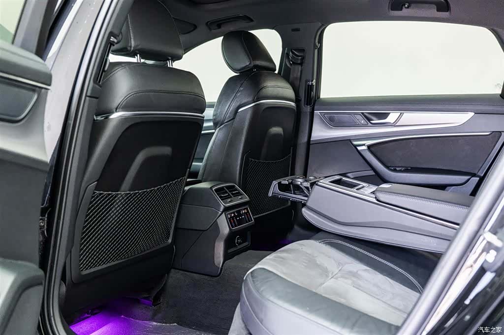 Audi A6L, 2019 14