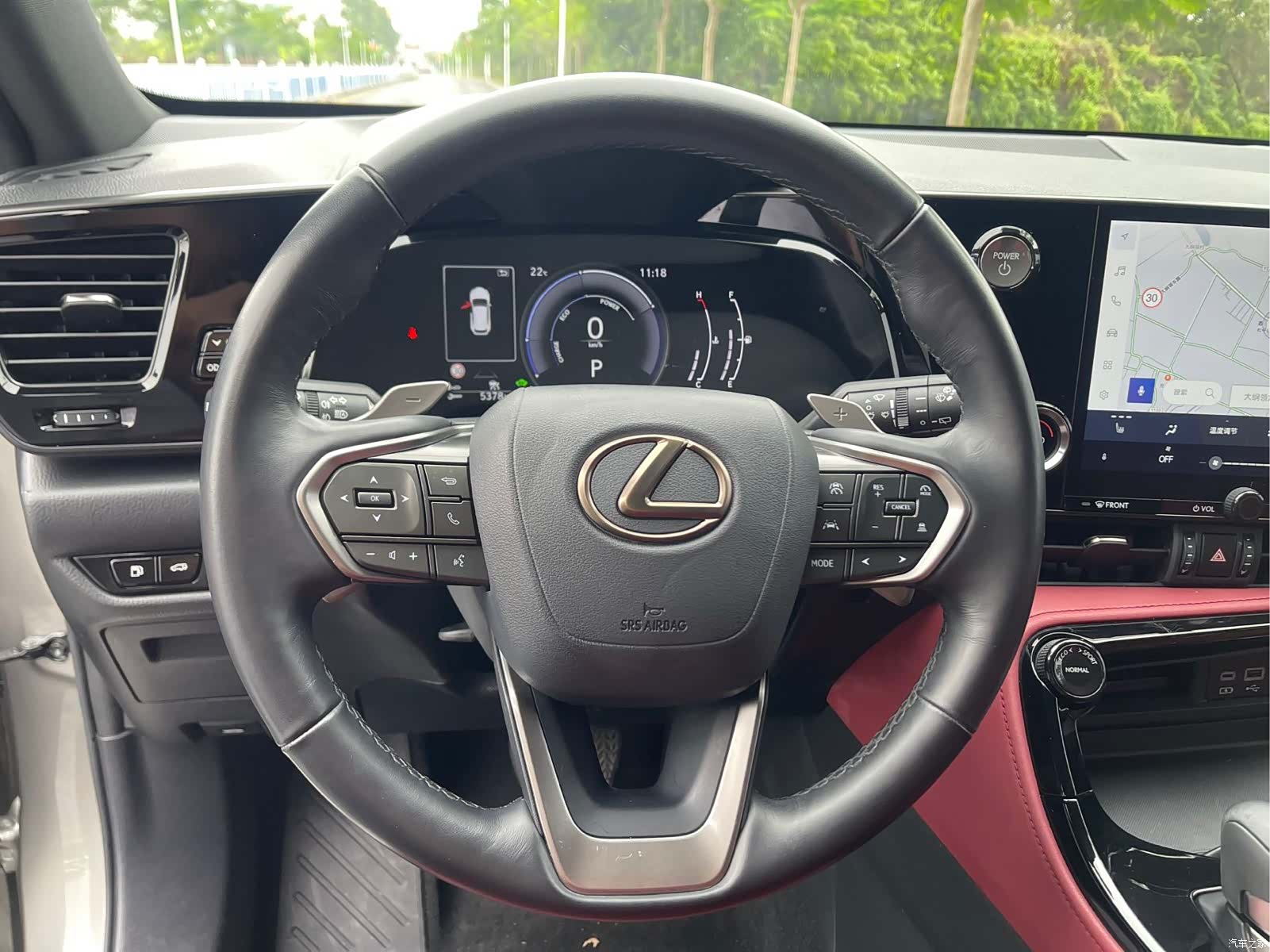 Lexus NX, 2022 22