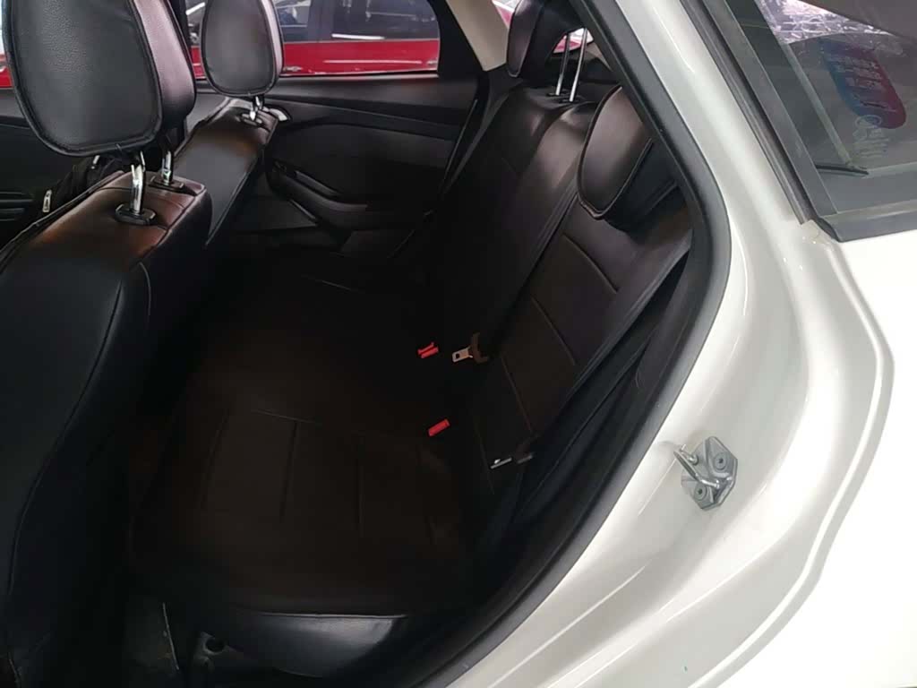 Ford Focus, 2016 17