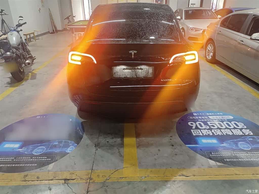 Tesla Model Y, 2023 6
