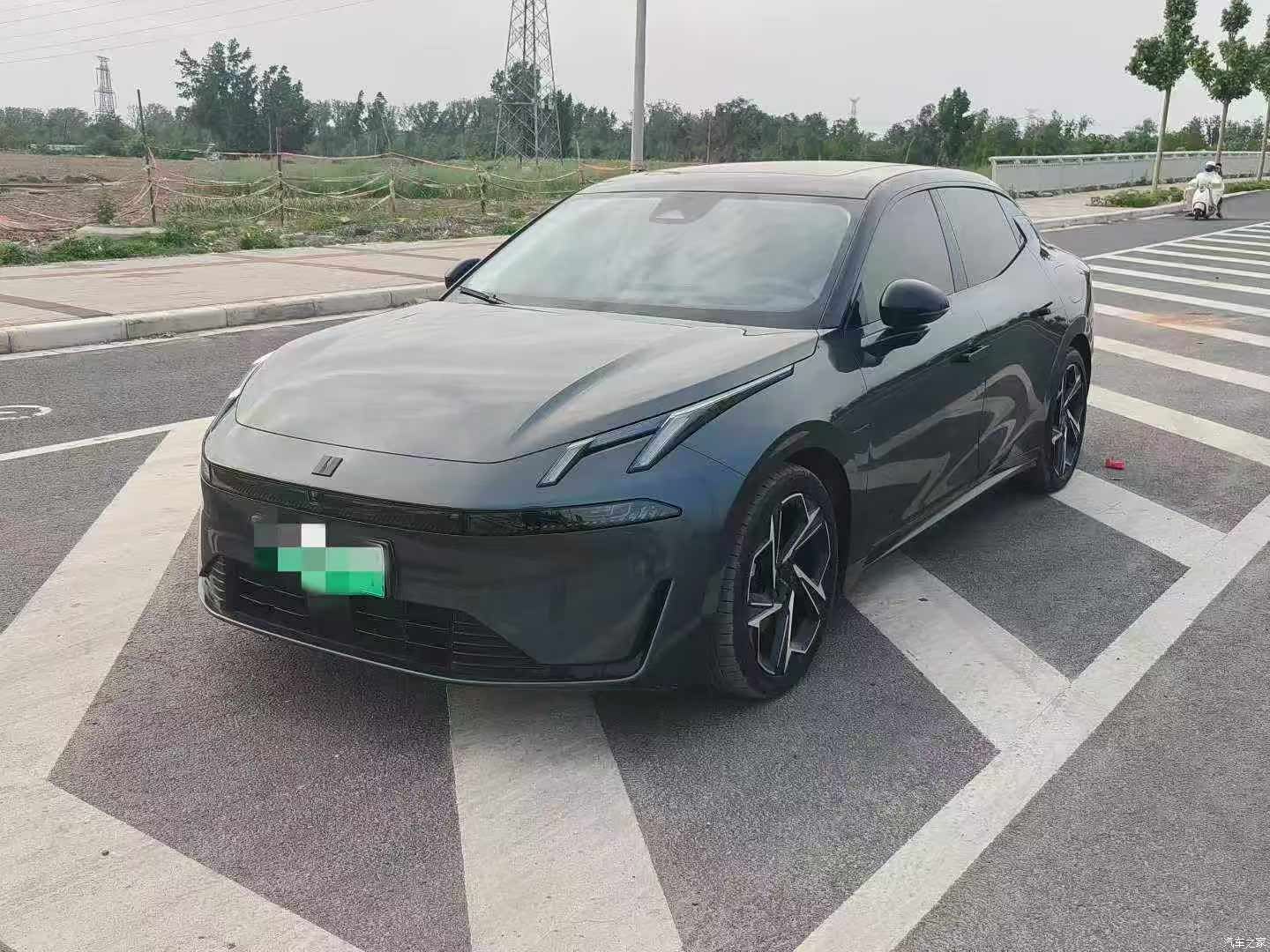 Lynk & Co 02