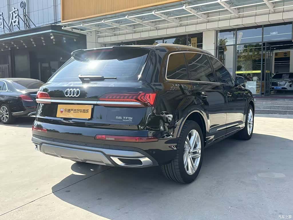 Audi Q7, 2023 3