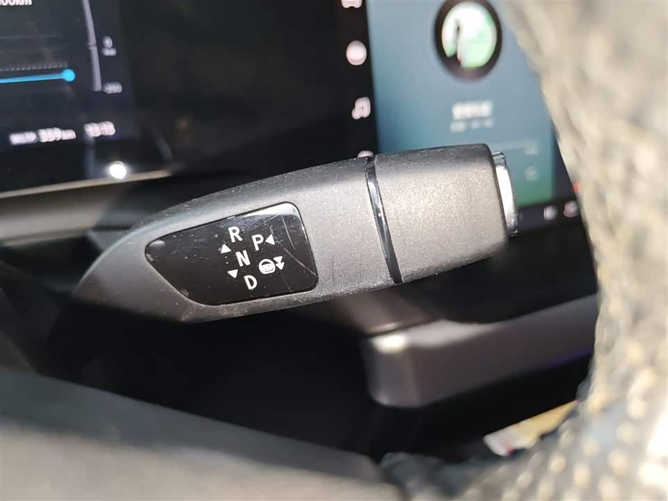 XPENG P7