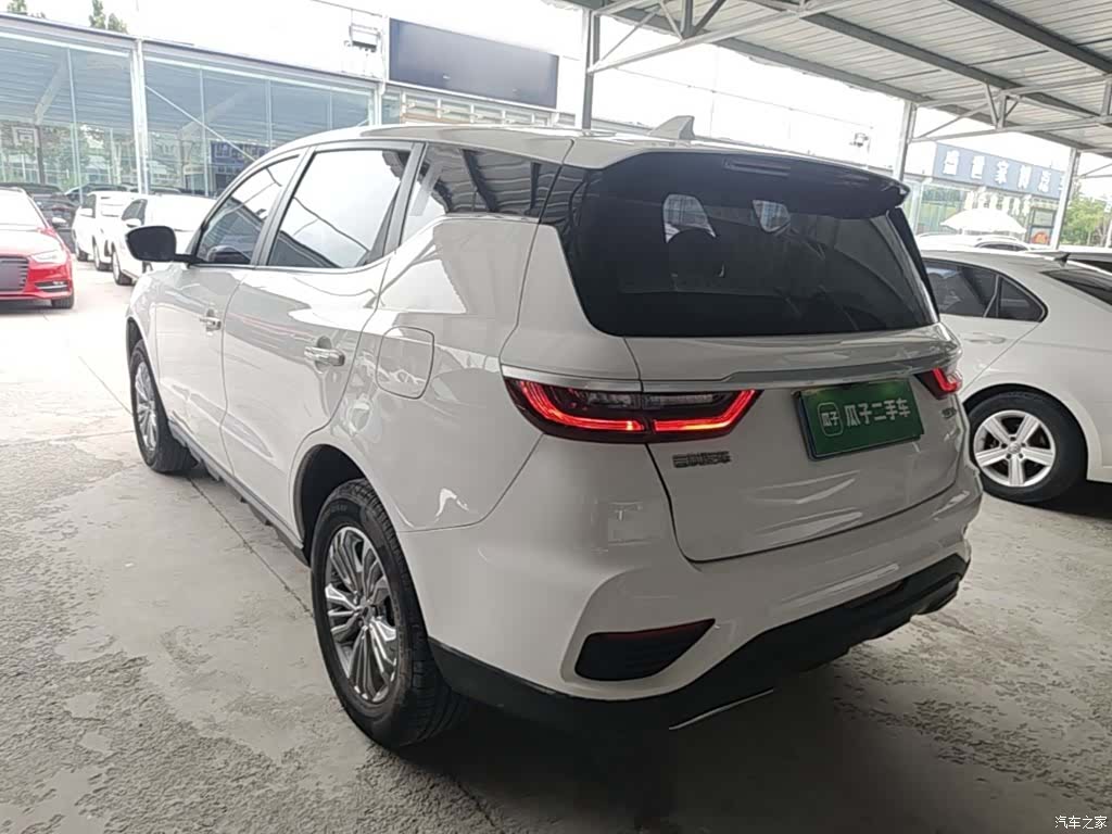 Geely X6, 2020 все фото