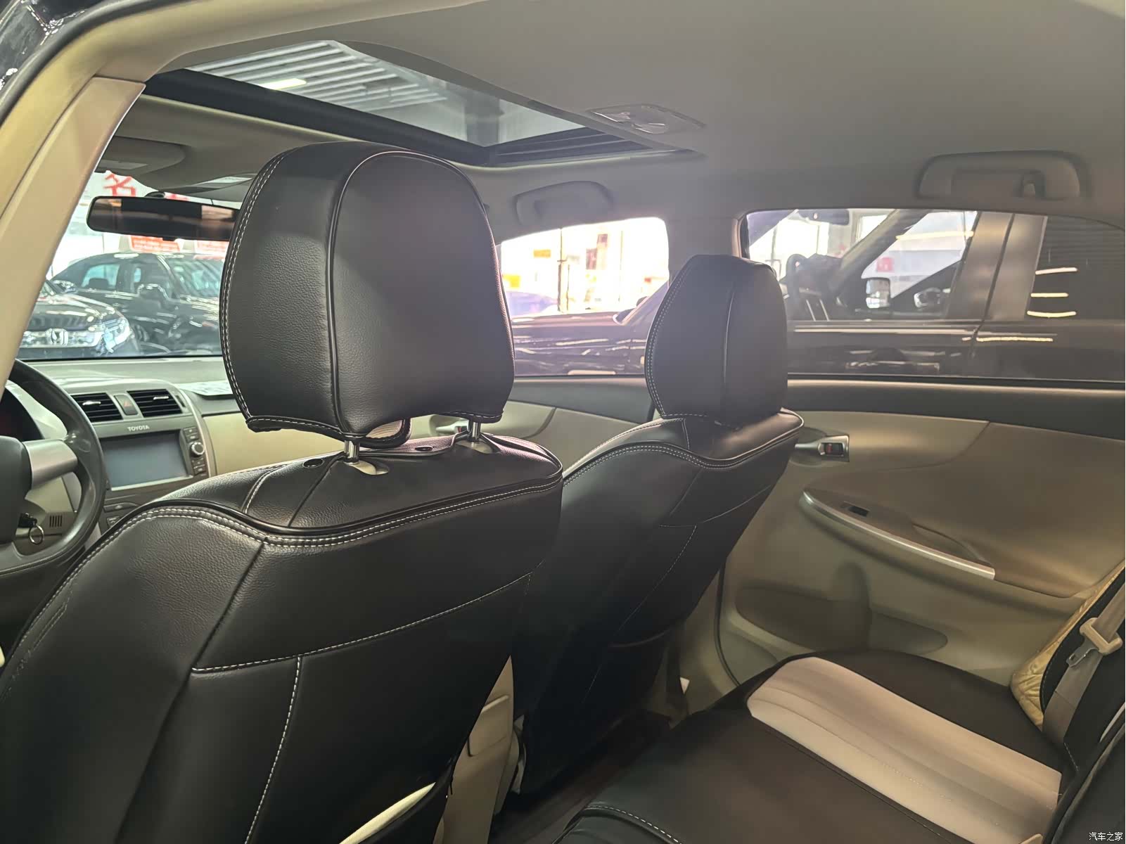 Toyota Corolla, 2012 6