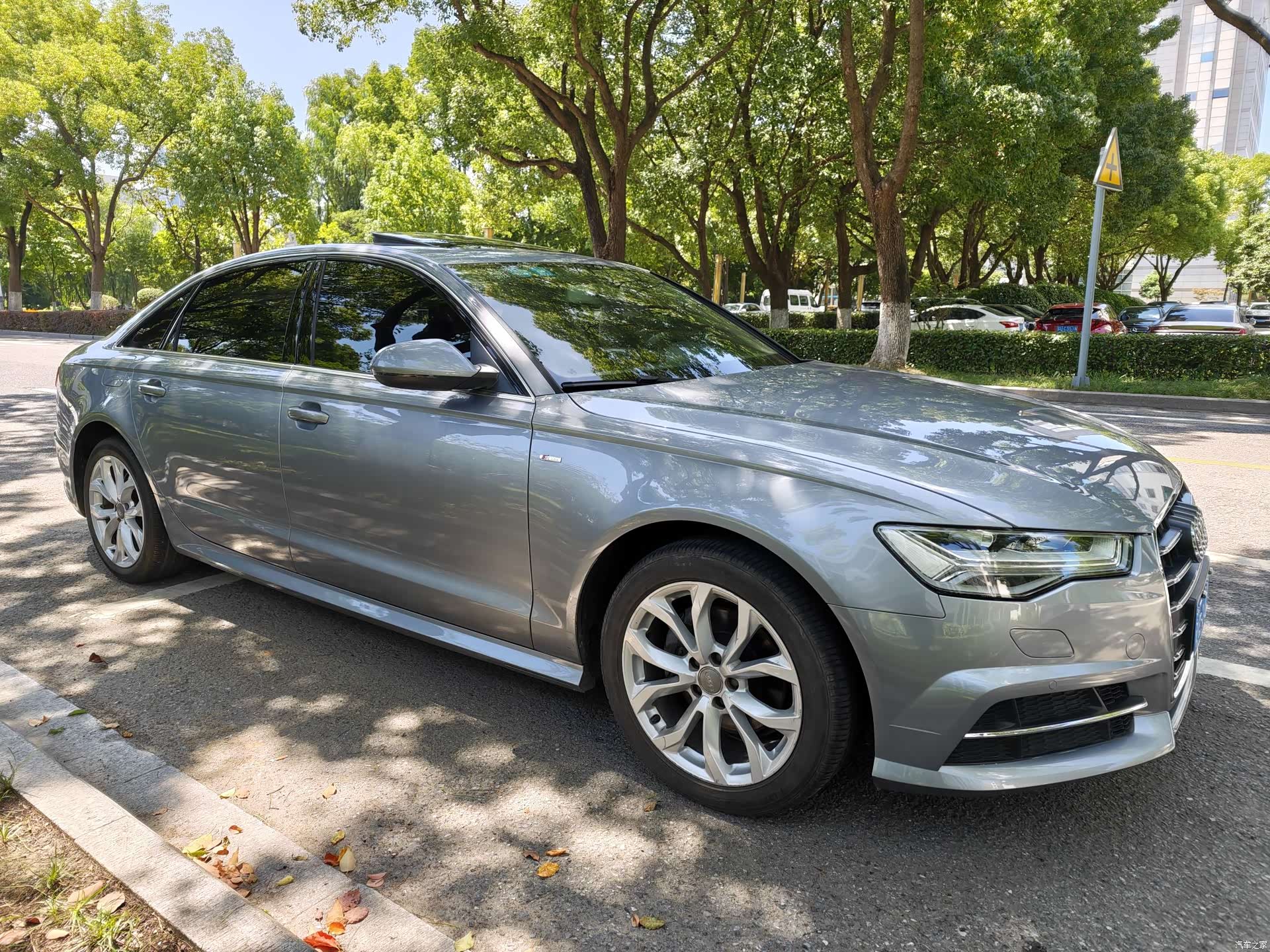 Audi A6L, 2018 3