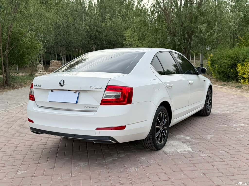Skoda Octavia, 2016 9