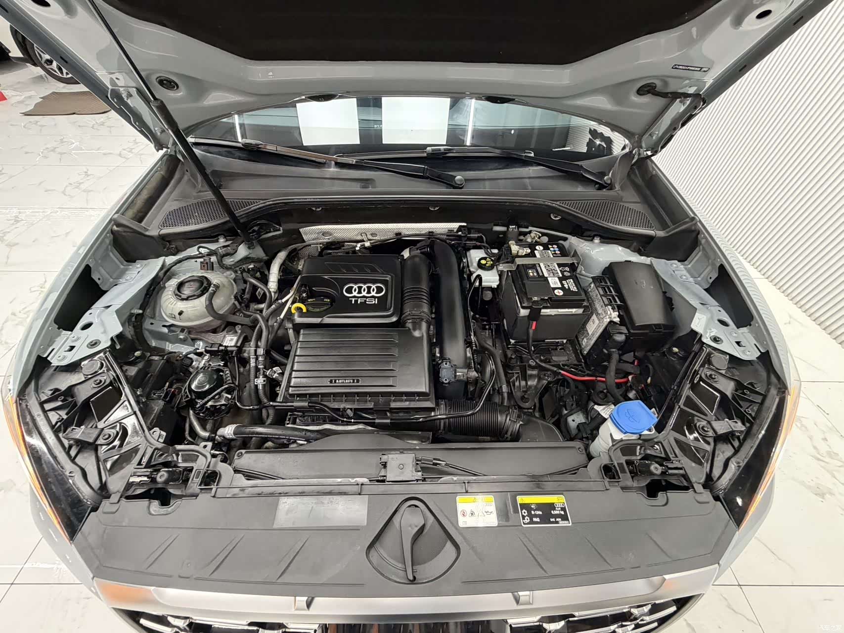 Audi Q2L, 2023 21
