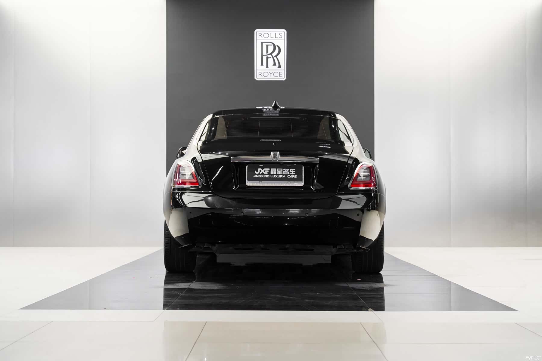 Rolls-Royce Ghost, 2021 14