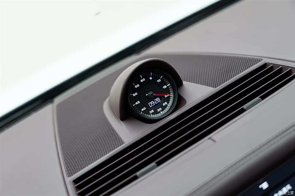 Porsche Panamera, 2018 21